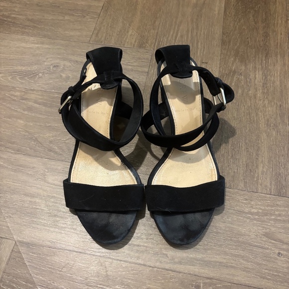 Crew Factory Women's Black Suede Block Heel Sandals Size